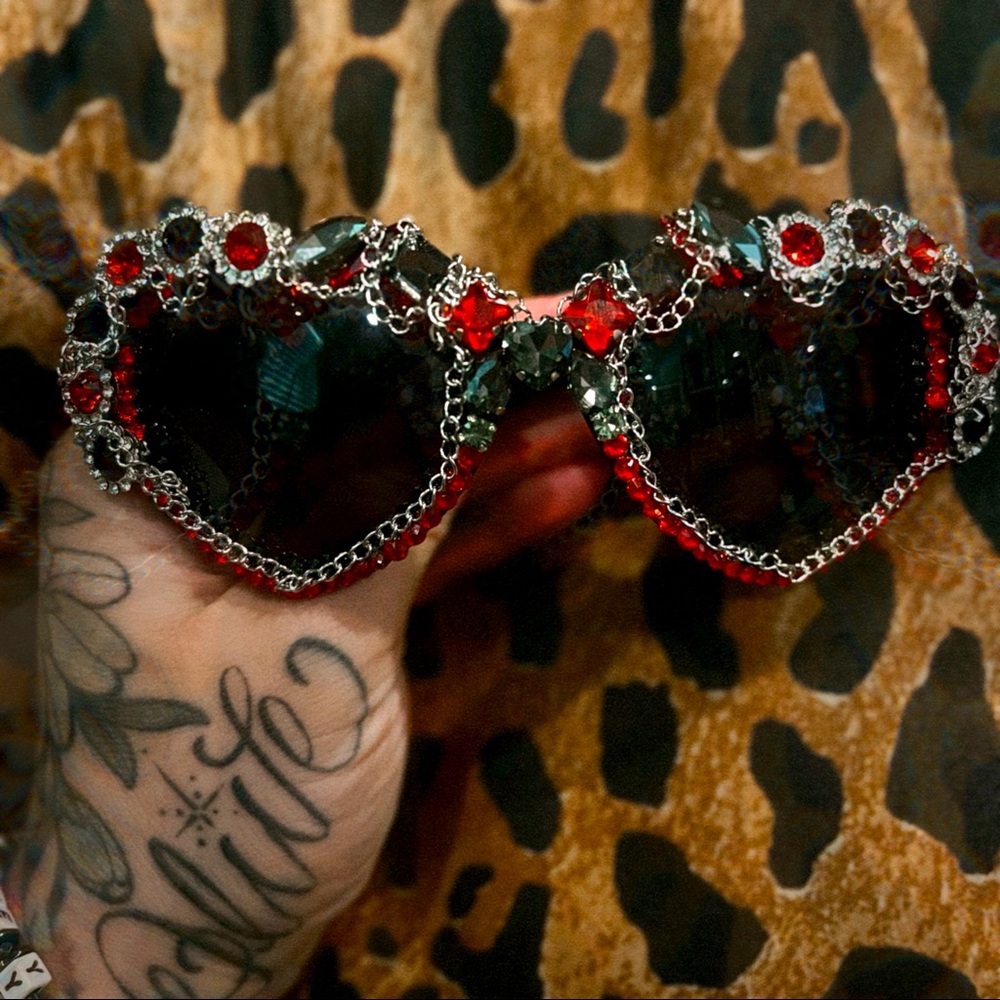 Hand Embellished rhinestone Chain  Sunglasses